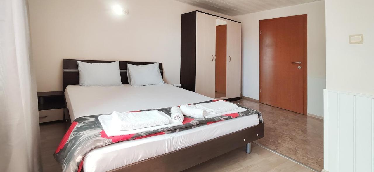 Sineva Guest House Равда Экстерьер фото
