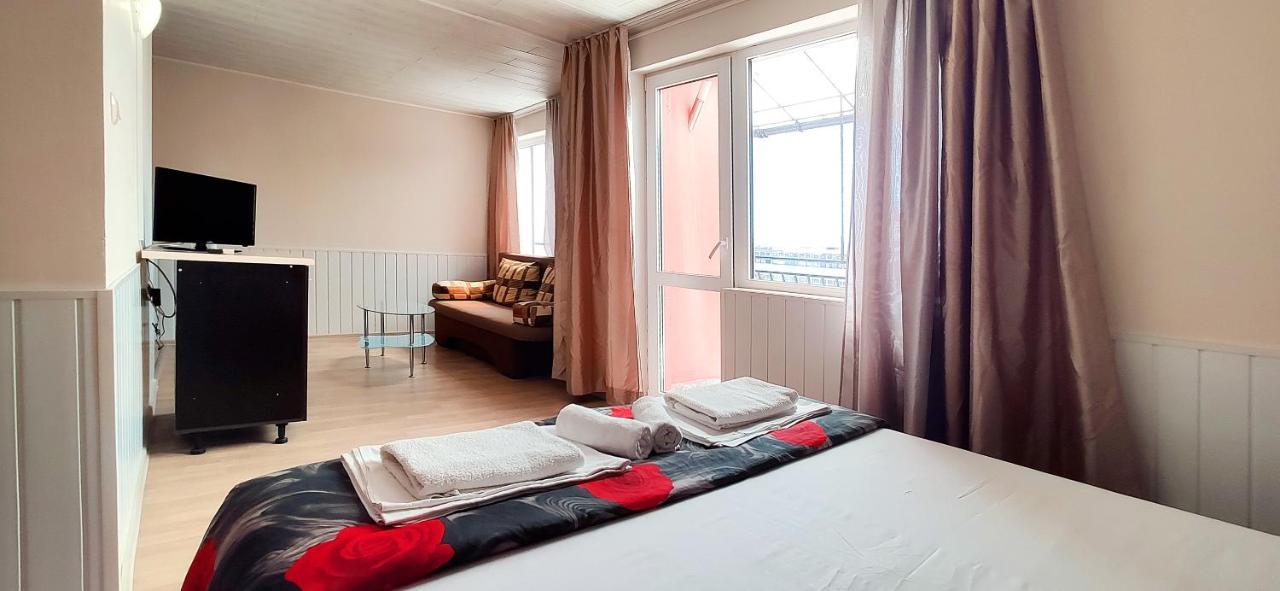 Sineva Guest House Равда Экстерьер фото
