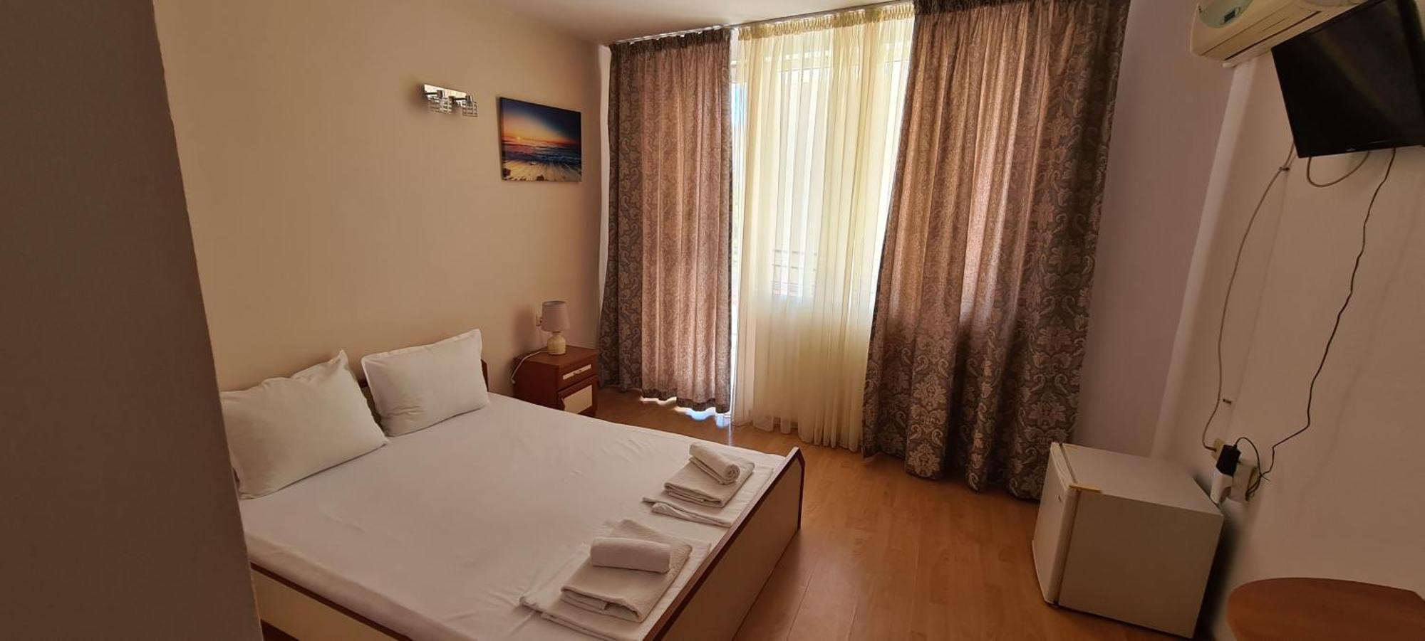 Sineva Guest House Равда Экстерьер фото